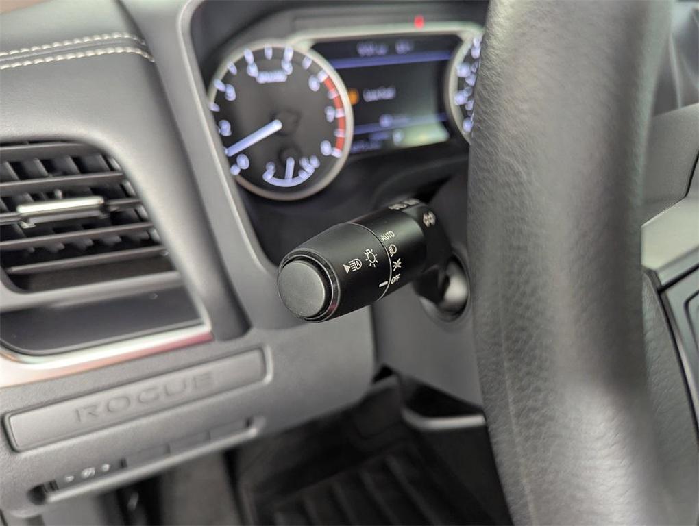 used 2022 Nissan Rogue car, priced at $21,900