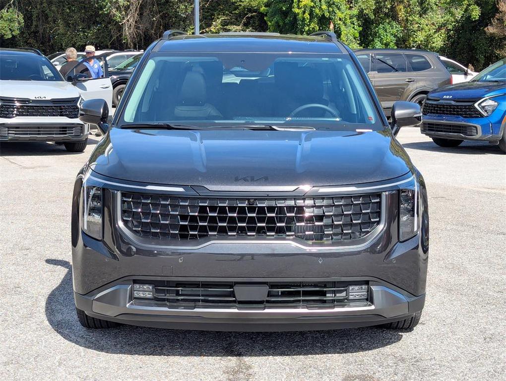 new 2026 Kia Carnival Hybrid car, priced at $49,925