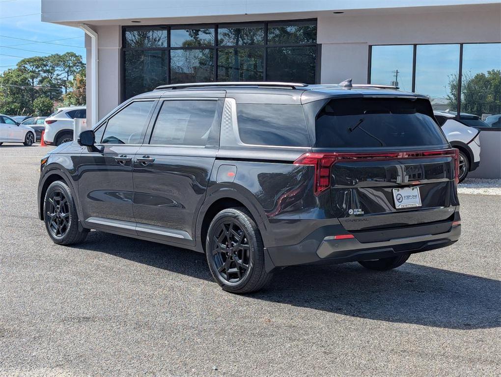 new 2026 Kia Carnival Hybrid car, priced at $49,925
