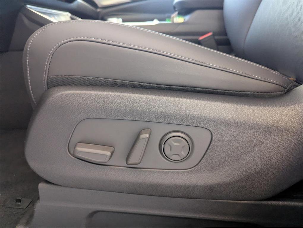 new 2026 Kia Carnival Hybrid car, priced at $49,925