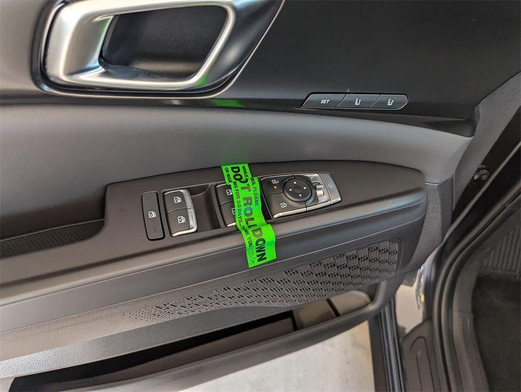 new 2026 Kia Carnival Hybrid car, priced at $49,925