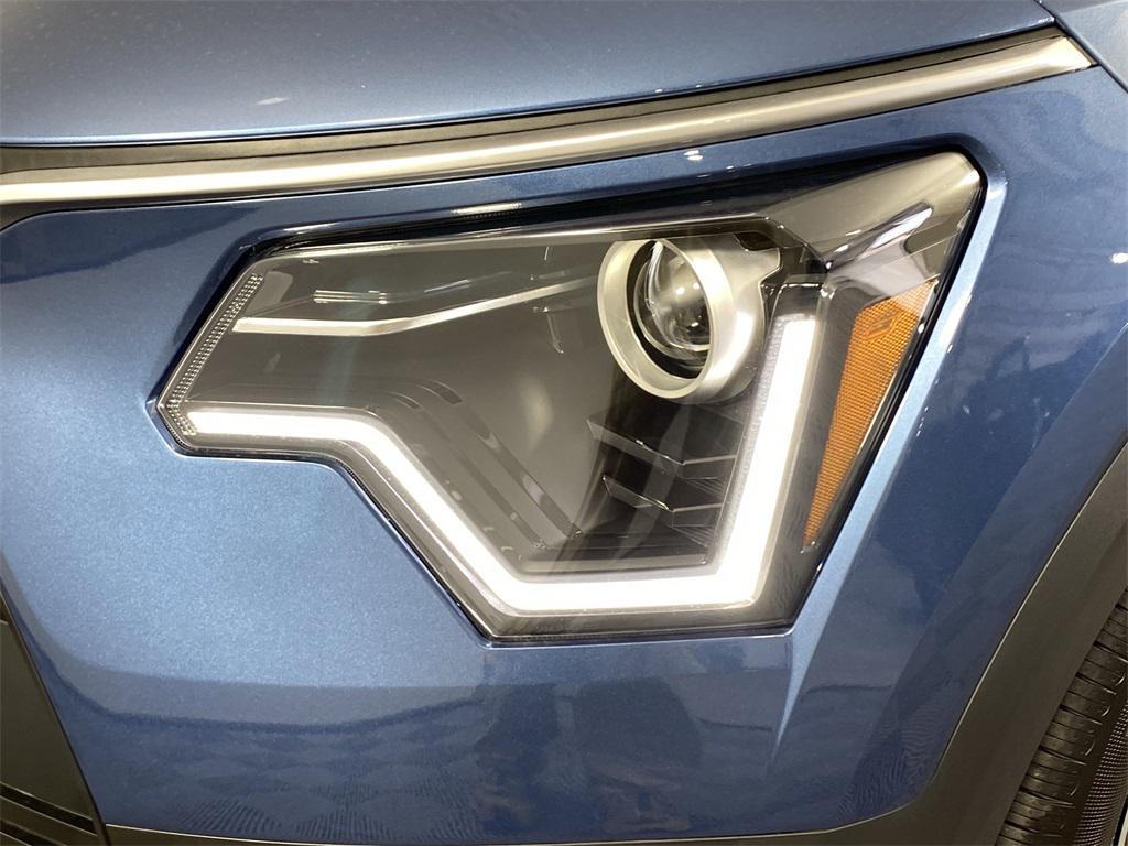 new 2025 Kia Niro car, priced at $29,017