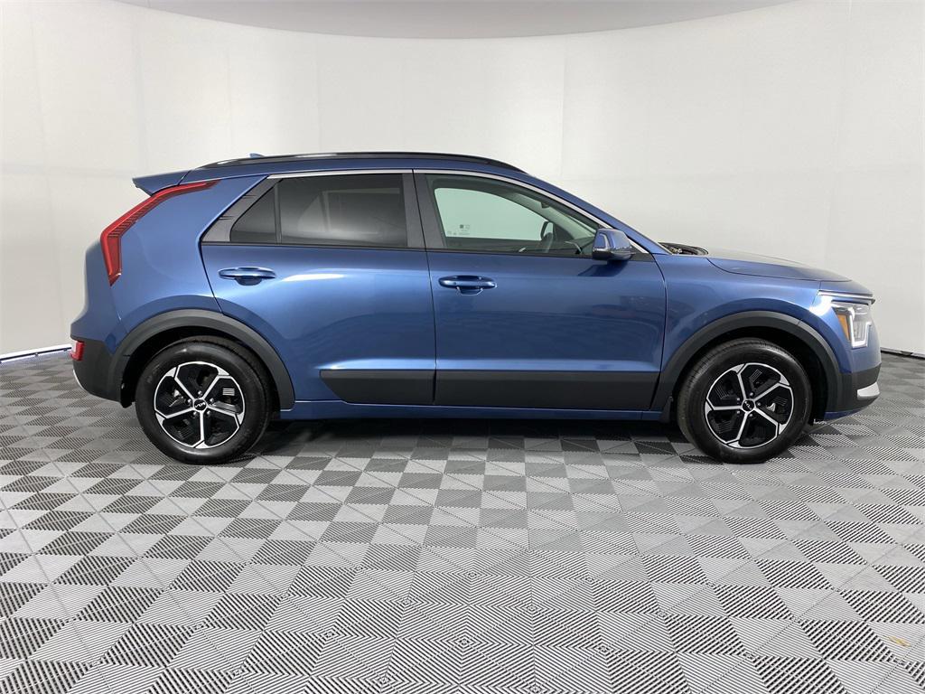 new 2025 Kia Niro car, priced at $29,017