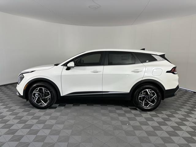 new 2025 Kia Sportage car, priced at $29,555