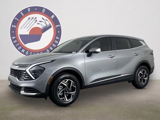 new 2025 Kia Sportage car, priced at $30,760