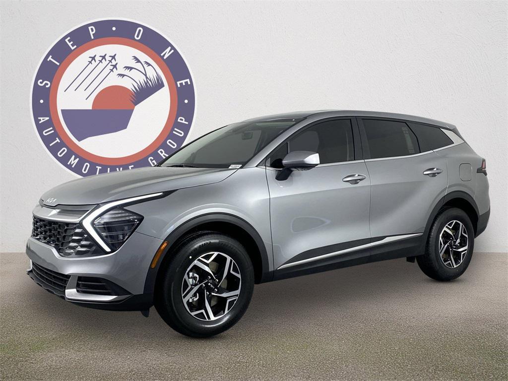 new 2025 Kia Sportage car, priced at $29,222