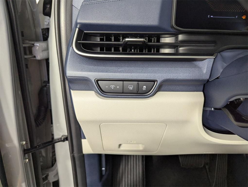 new 2026 Kia Carnival Hybrid car, priced at $45,020