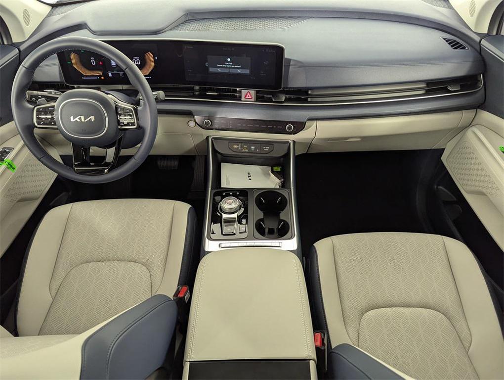 new 2026 Kia Carnival Hybrid car, priced at $45,020