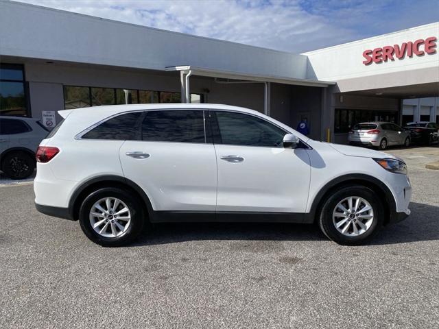 used 2020 Kia Sorento car, priced at $15,816