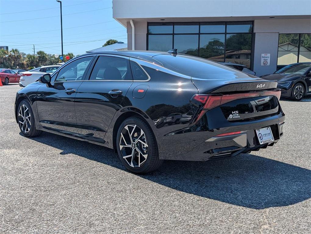 new 2026 Kia K5 car, priced at $35,655