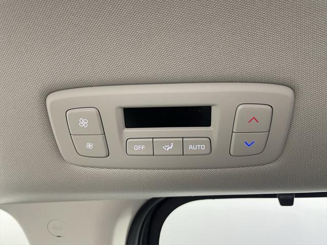 new 2025 Kia Carnival car, priced at $42,575