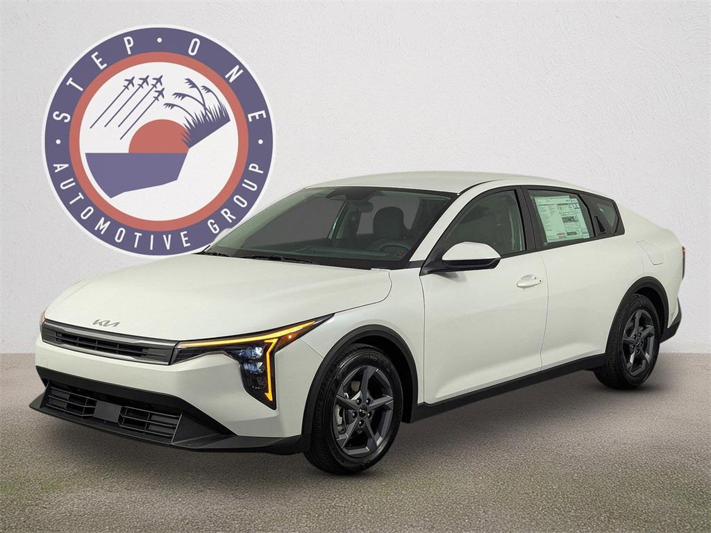 new 2025 Kia K4 car, priced at $24,220