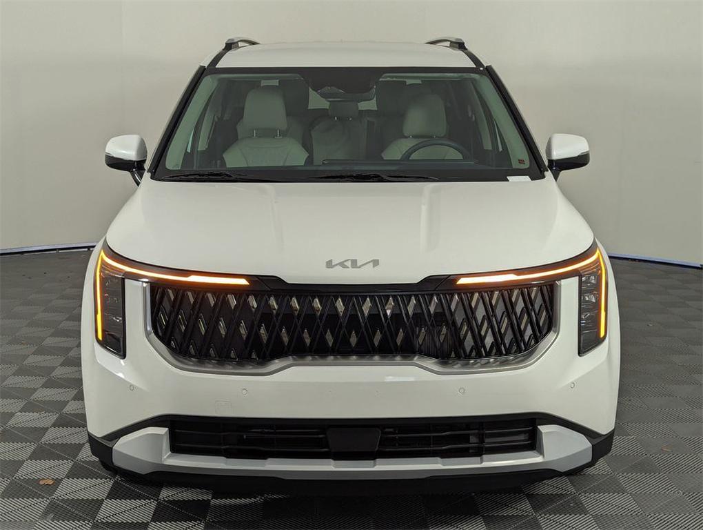 new 2026 Kia Carnival Hybrid car, priced at $45,020