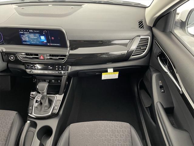 new 2025 Kia Seltos car, priced at $27,835