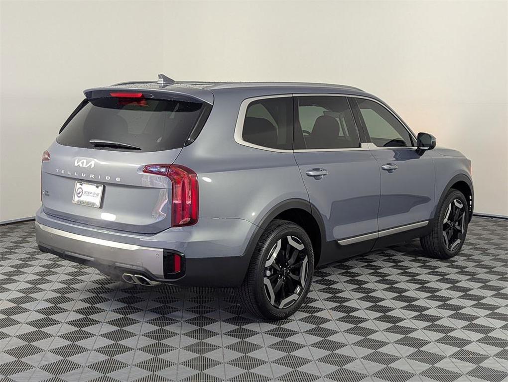 new 2025 Kia Telluride car, priced at $39,675