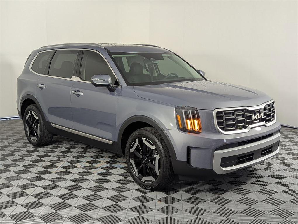 new 2025 Kia Telluride car, priced at $39,675