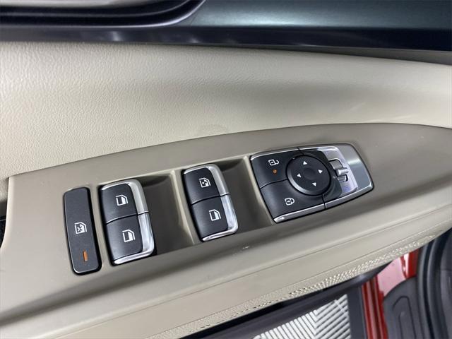 new 2025 Kia Carnival car, priced at $40,650