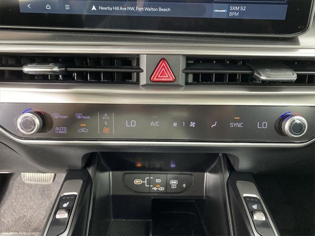 new 2025 Kia Sorento car, priced at $38,550
