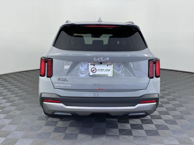 new 2025 Kia Sorento car, priced at $38,550