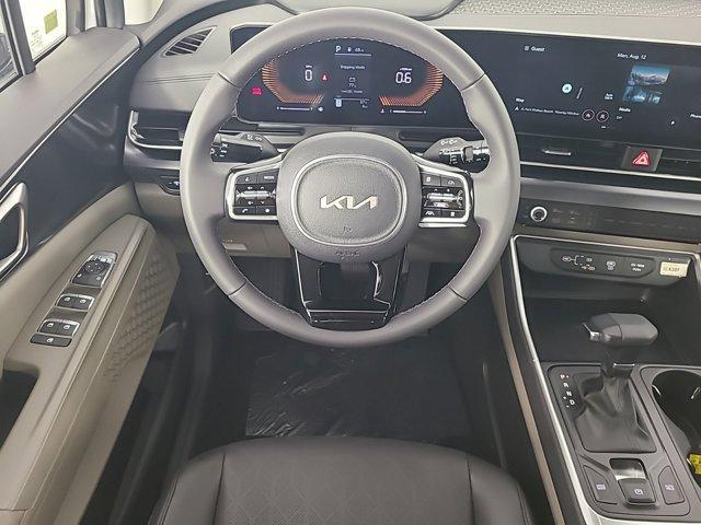 new 2025 Kia Carnival car, priced at $40,655