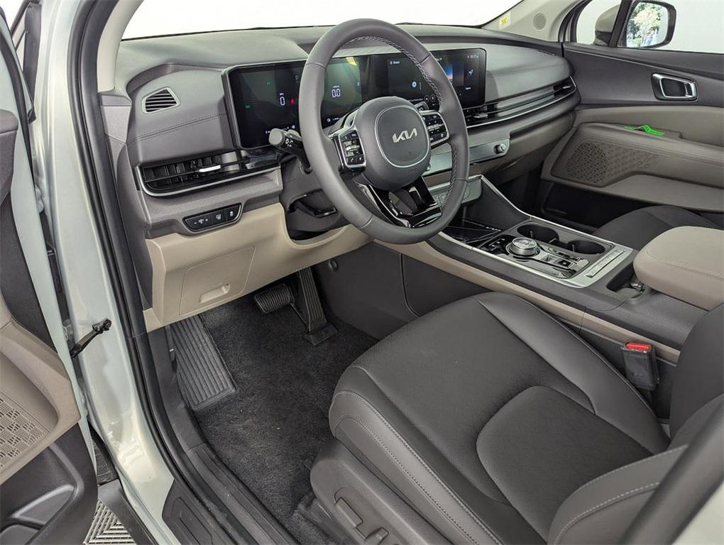 new 2026 Kia Carnival Hybrid car, priced at $44,760