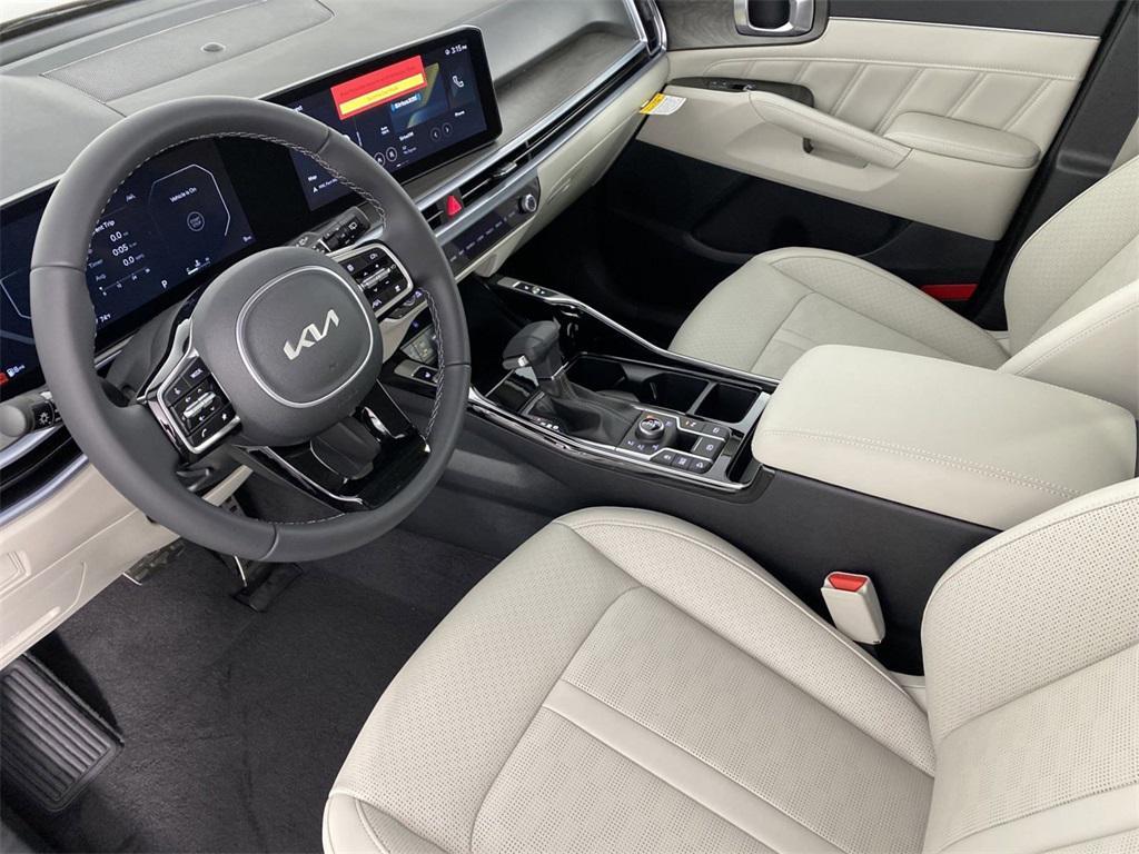 new 2025 Kia Sorento car, priced at $45,121