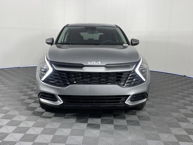 new 2025 Kia Sportage car, priced at $30,760
