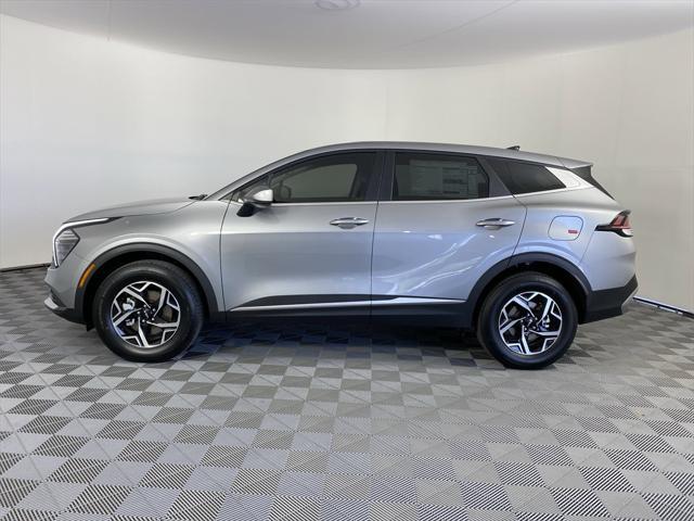 new 2025 Kia Sportage car, priced at $30,760