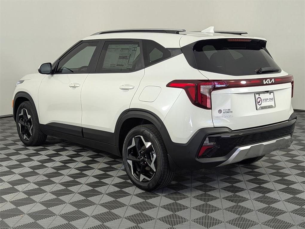 new 2025 Kia Seltos car, priced at $27,395