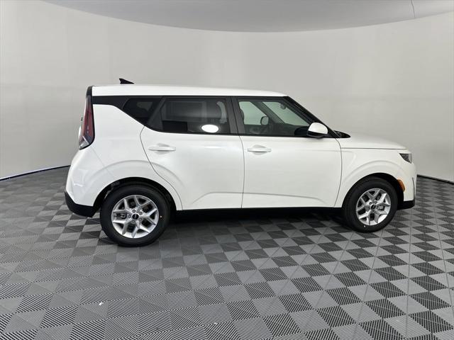 new 2025 Kia Soul car, priced at $21,935