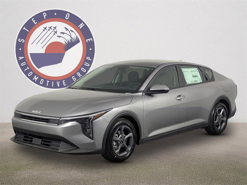 new 2025 Kia K4 car, priced at $23,853
