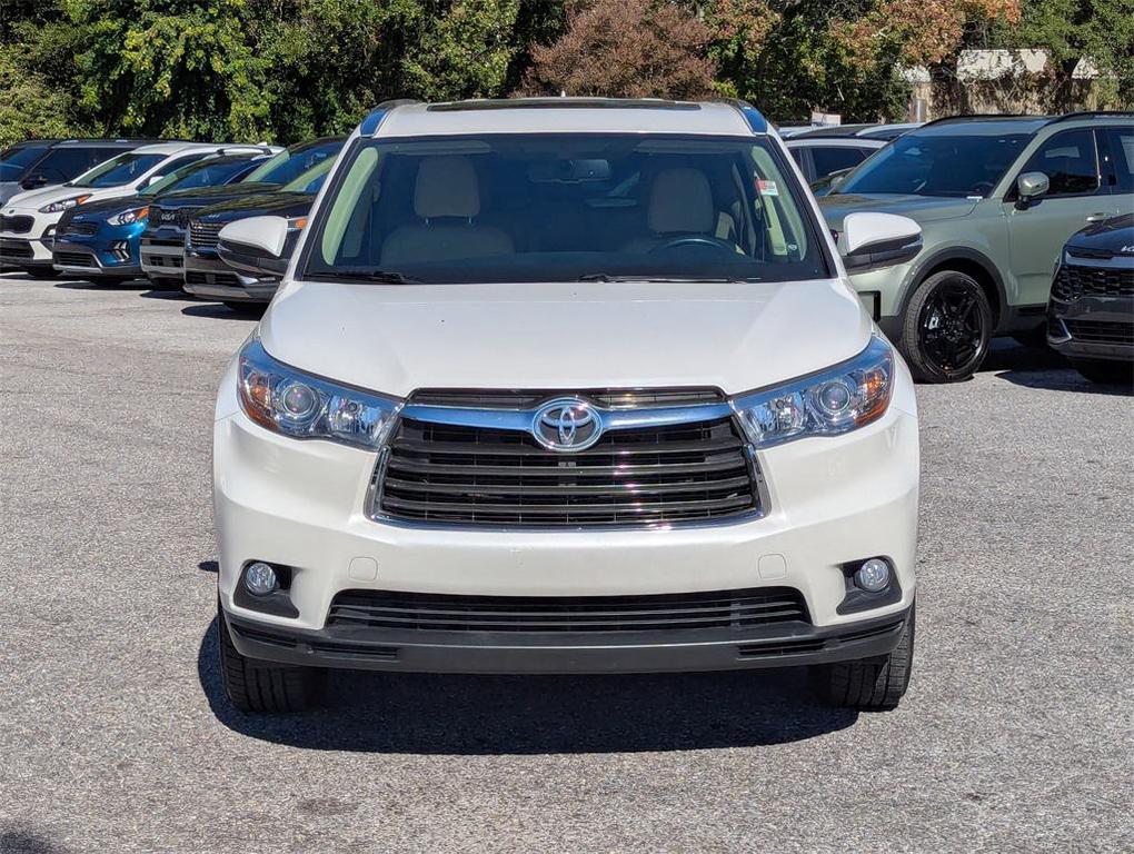 used 2015 Toyota Highlander car, priced at $16,702
