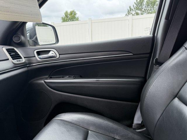 used 2021 Jeep Grand Cherokee car, priced at $31,990