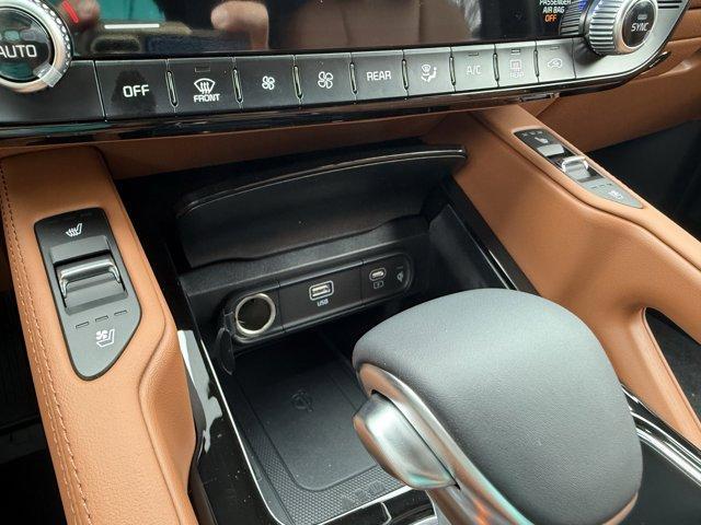 new 2025 Kia Telluride car, priced at $48,915