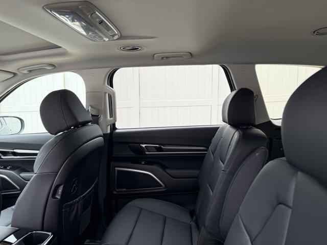 new 2025 Kia Telluride car, priced at $41,745