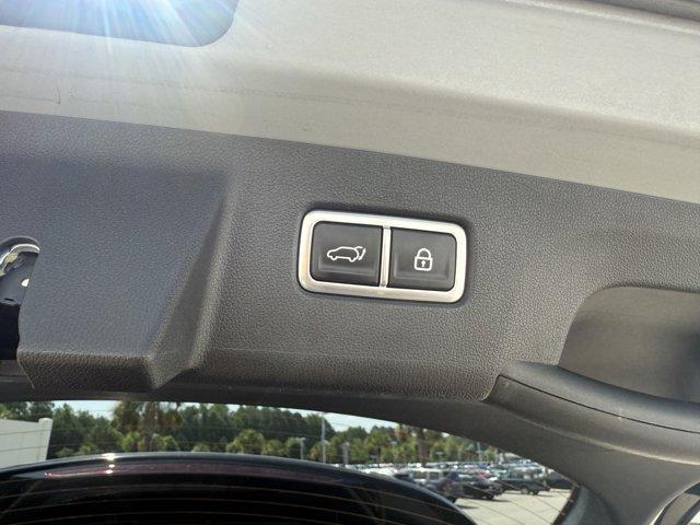 used 2022 Kia Sorento car, priced at $29,990