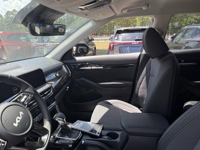 new 2025 Kia Seltos car