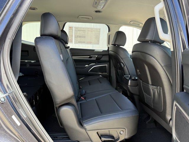new 2025 Kia Telluride car, priced at $38,030