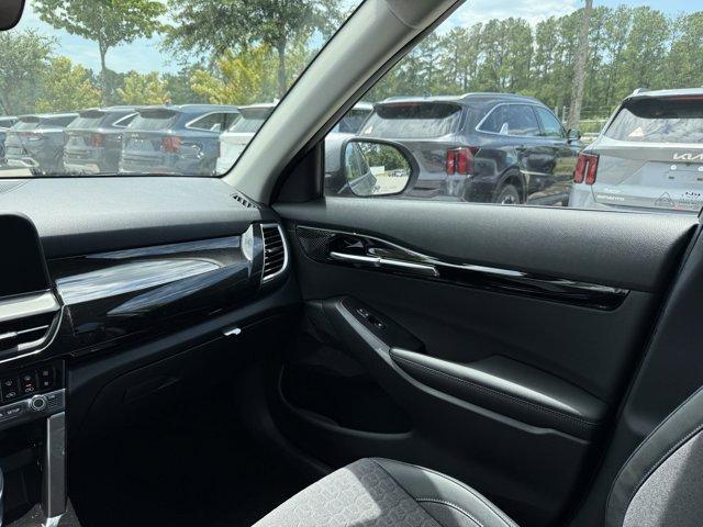 new 2025 Kia Seltos car