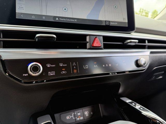 new 2025 Kia Sorento car, priced at $42,085
