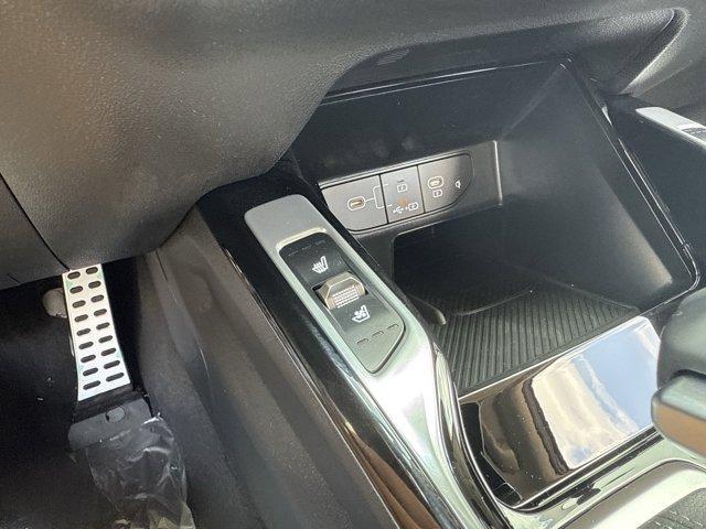new 2025 Kia Sorento car, priced at $42,085