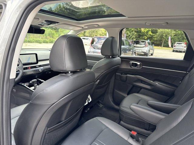 new 2025 Kia Sorento car, priced at $42,085
