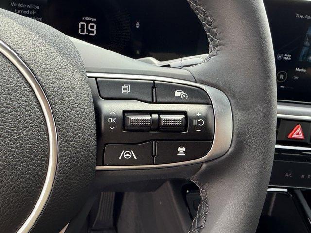 new 2025 Kia K5 car, priced at $32,245
