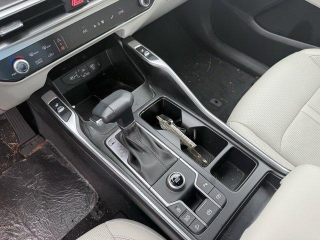 new 2025 Kia Sorento car, priced at $37,486