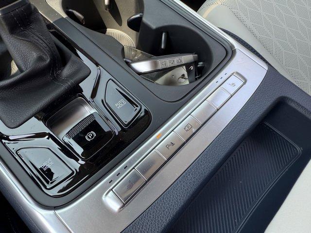 new 2025 Kia Carnival car, priced at $41,840