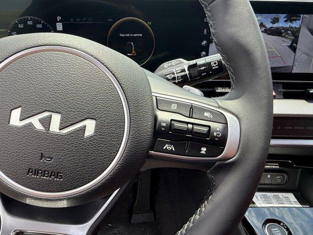 new 2025 Kia Sportage Hybrid car