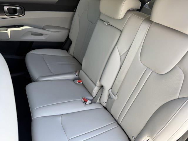 new 2025 Kia Sorento car