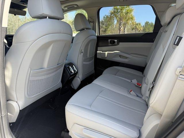 new 2025 Kia Sorento car