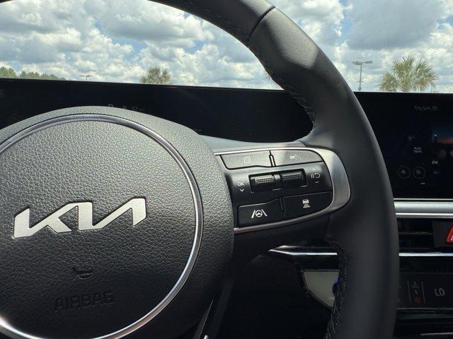 new 2025 Kia K5 car, priced at $30,045
