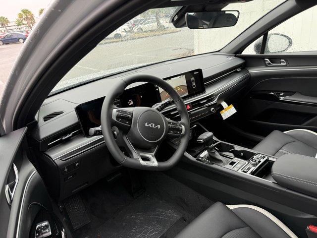 new 2025 Kia K5 car, priced at $30,045
